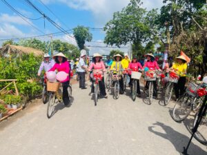 vườn trái cây xã trung an